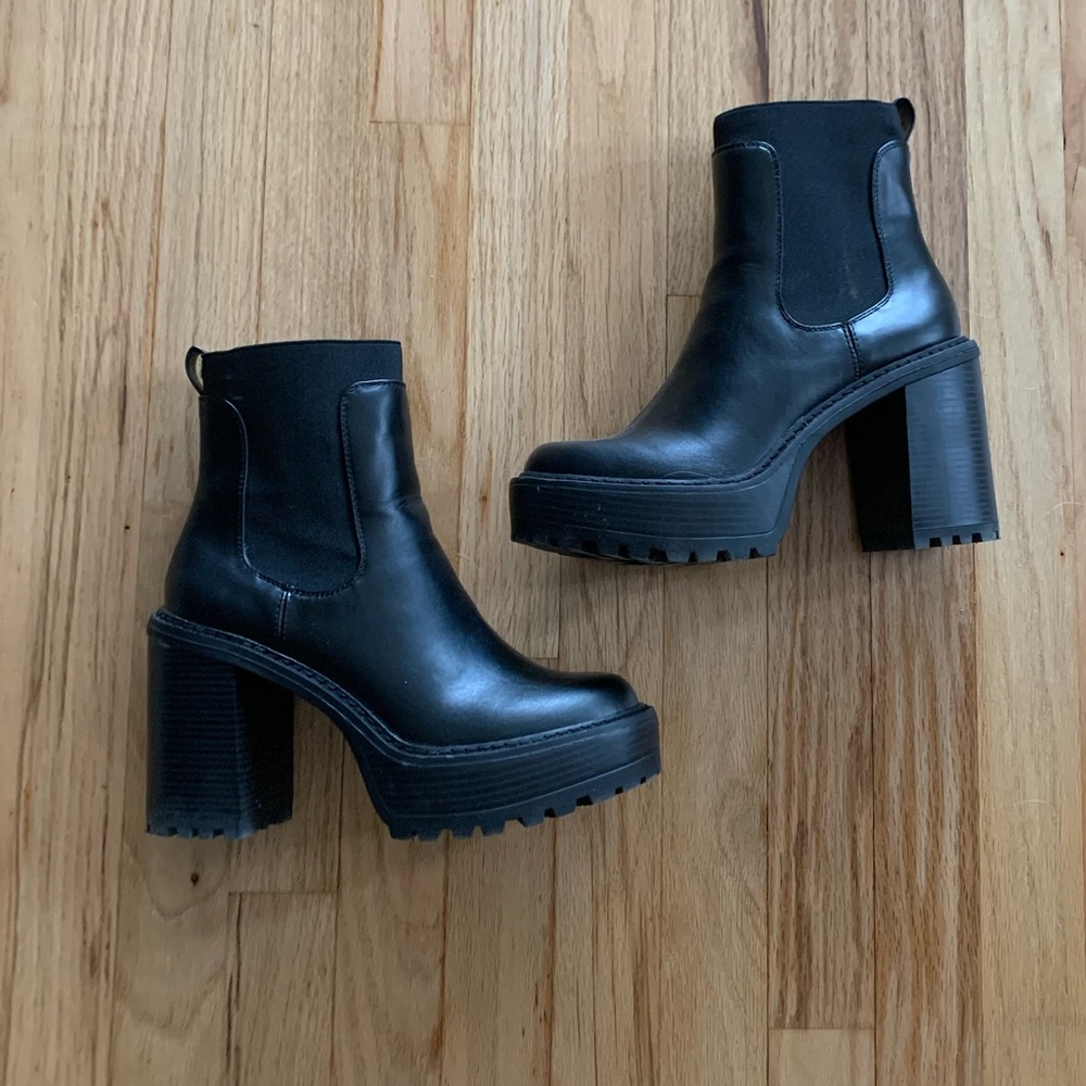 Madden girl Bootie